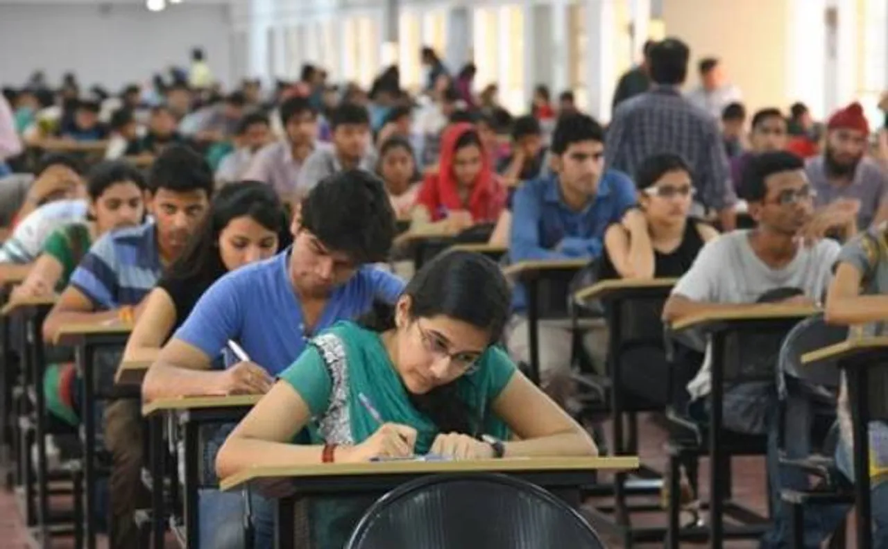 Madras HC seeks CBSE's stand over plea to cancel NEET, issues notice