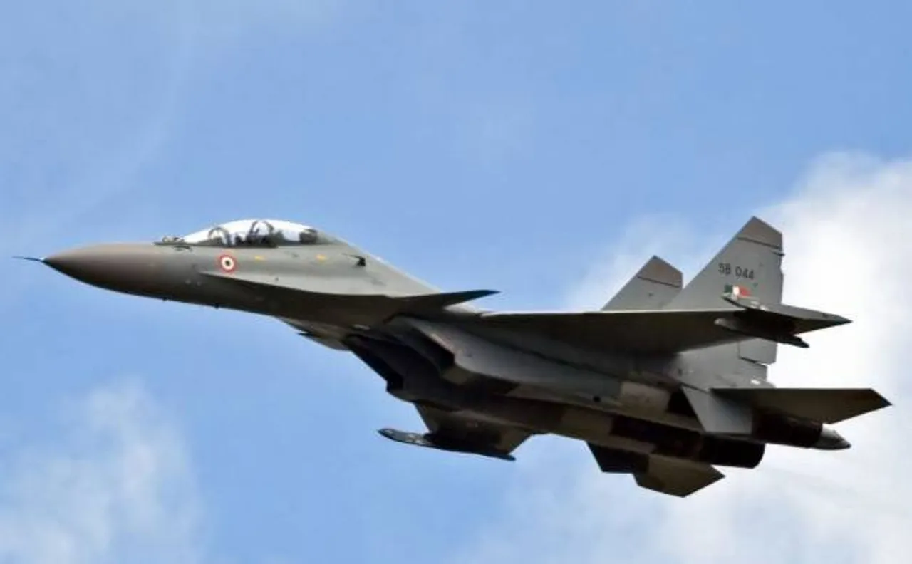  Indian Air Force Su-30 aircraft loses radio contact after take off in Tezpur; search operation on 