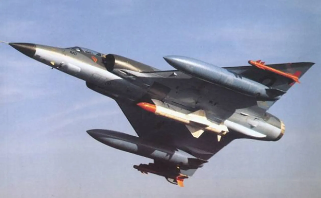 Pakistan fighter jets fly near Siachen after IAF Chief's 'internal letter' to 12,000 officers; India says 'no airspace violation'