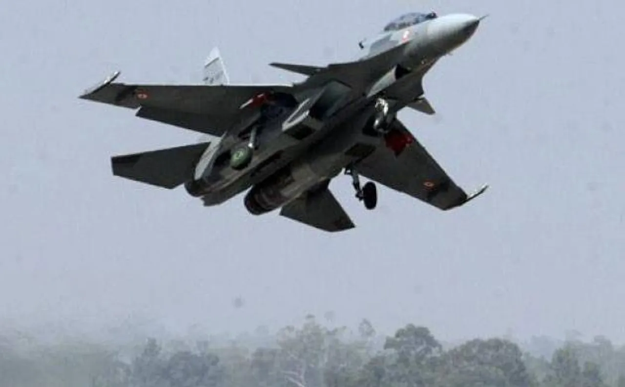 Search for Indian Air Forceâ€™s Sukhoi-30 MKI fighter jet hit by rough weather