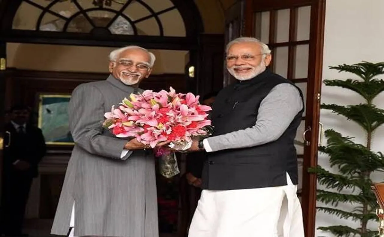 Hamid Ansari praises PM Modiâ€™s 'Mann Ki Baat' radio programme