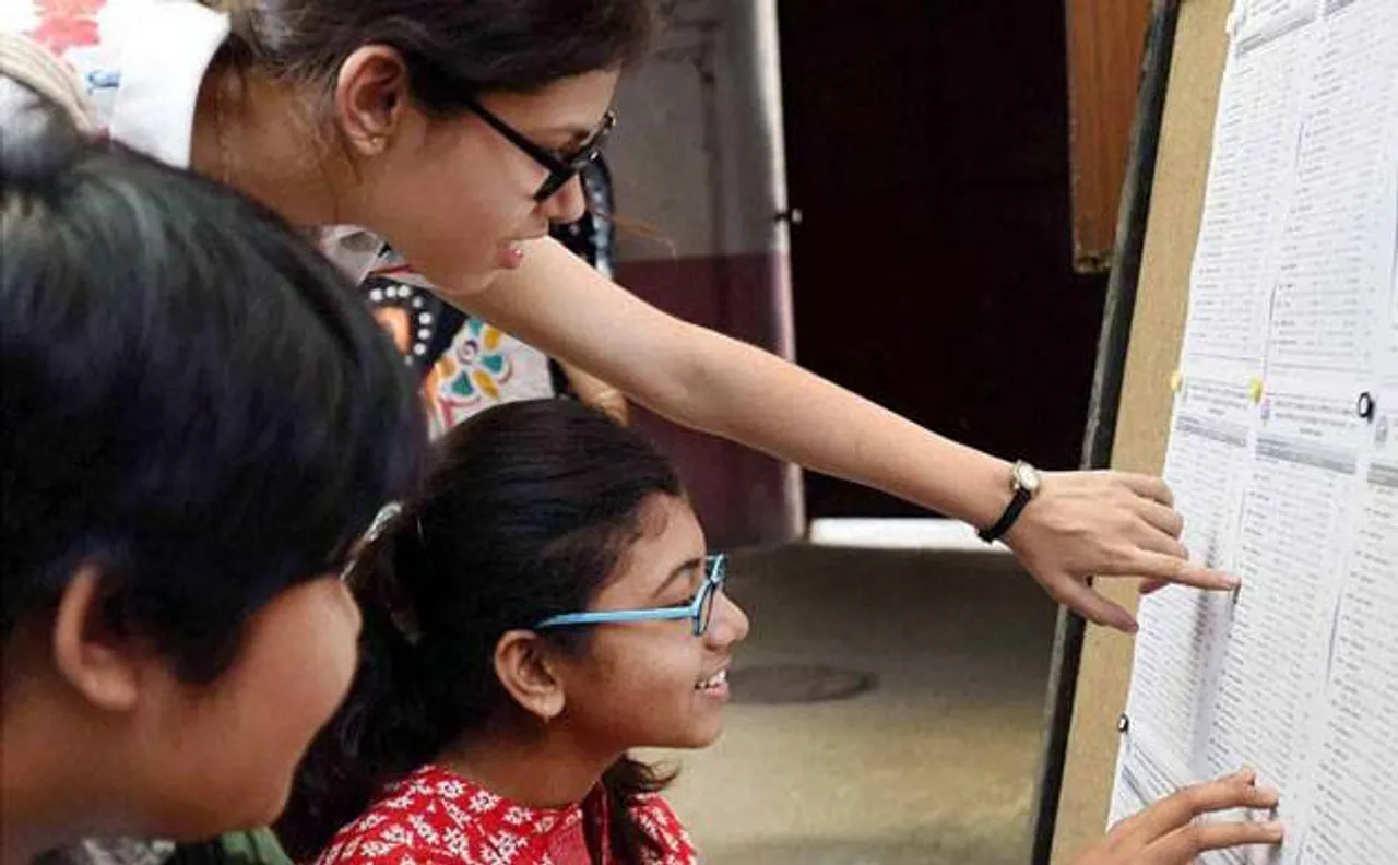 CBSE Class 12th result 2017 to be announced today on www.cbse.nic.in, know how to check
