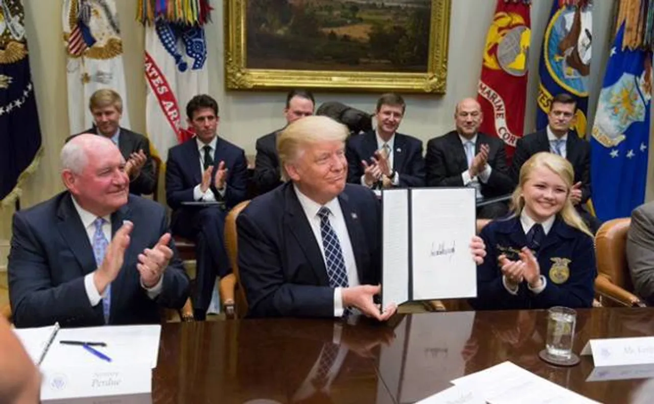 'Covfefe': Trump's typo entertains and confounds Twitterati 