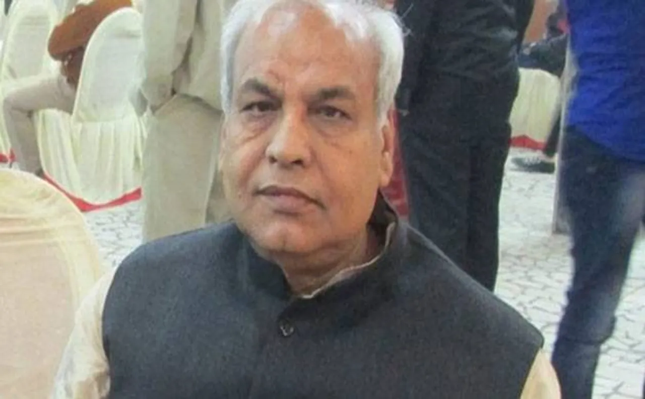 UP minister Satyadev Pachauri's gun stuck in Rs 5-crore MRI machine at Lohia Research Institute