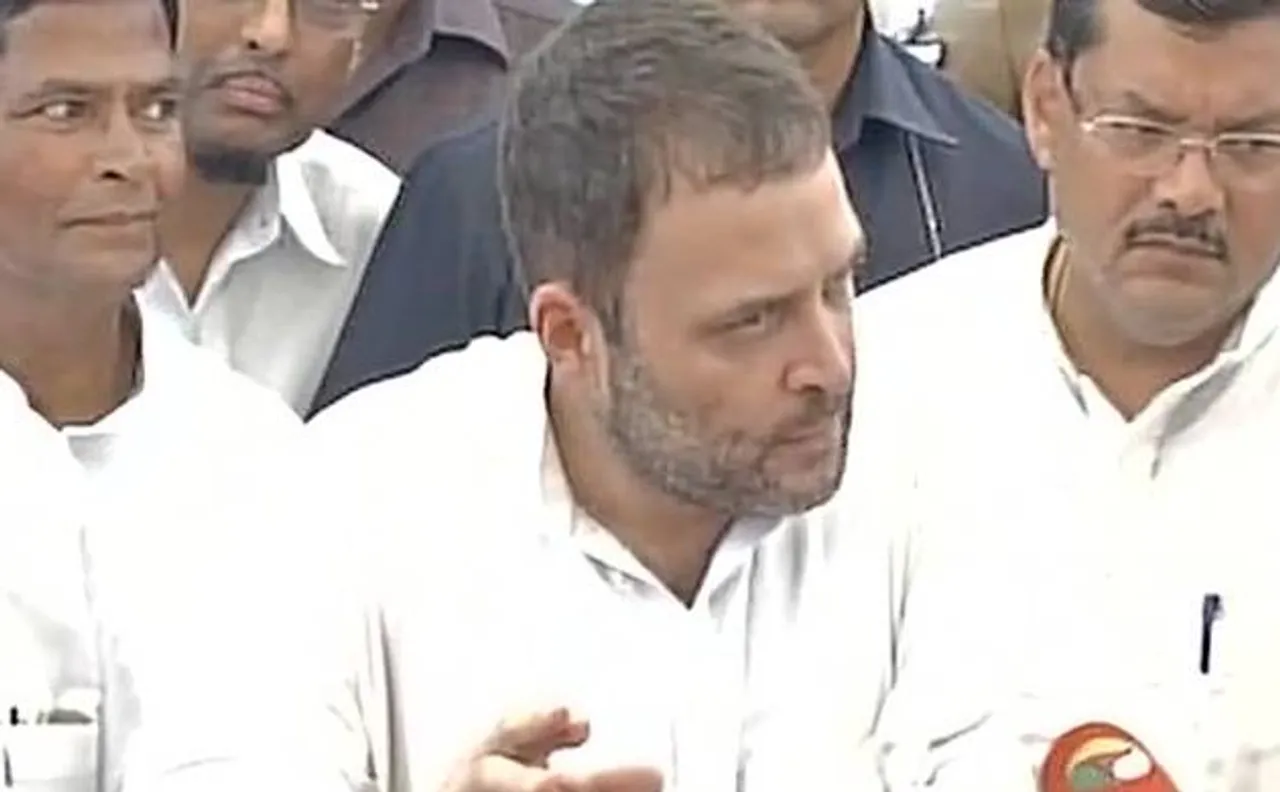 Rahul Gandhi says he warned Centre against â€˜setting Kashmir on fireâ€™