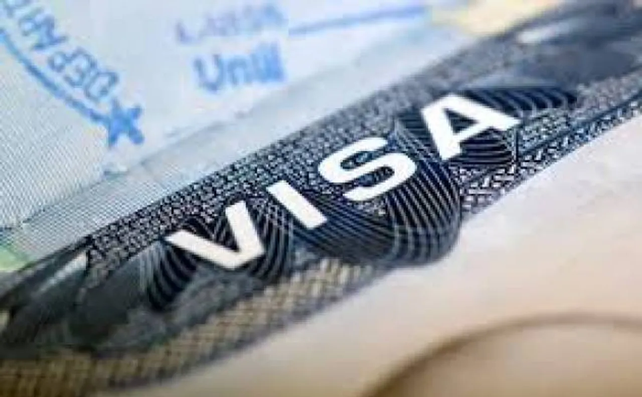Top seven India-based outsourcing companies in US witness 37 per cent dip in H-1B visas in 2016: Report 