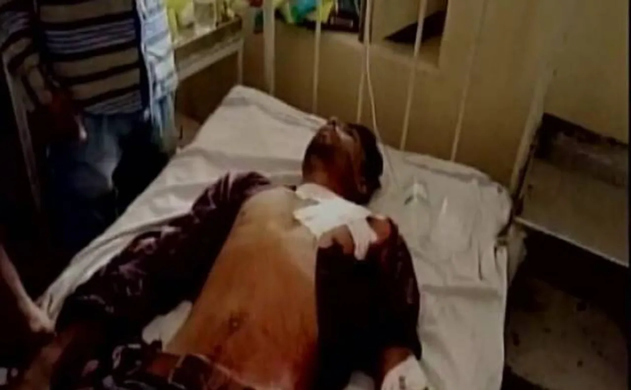 Mandsaur: 5 killed, 4 injured in firing during farmersâ€™ protest; MP CM Shivraj Singh Chouhan calls emergency meeting 