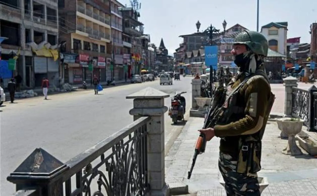 Four militants including 2 women arrested by security forces in Manipur
