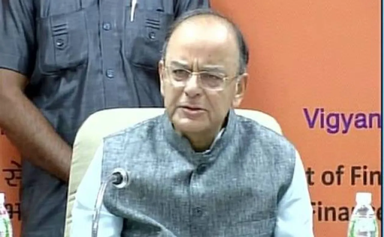 Jaitley discusses NPA scenario with top bankers, takes stock of banks' finances