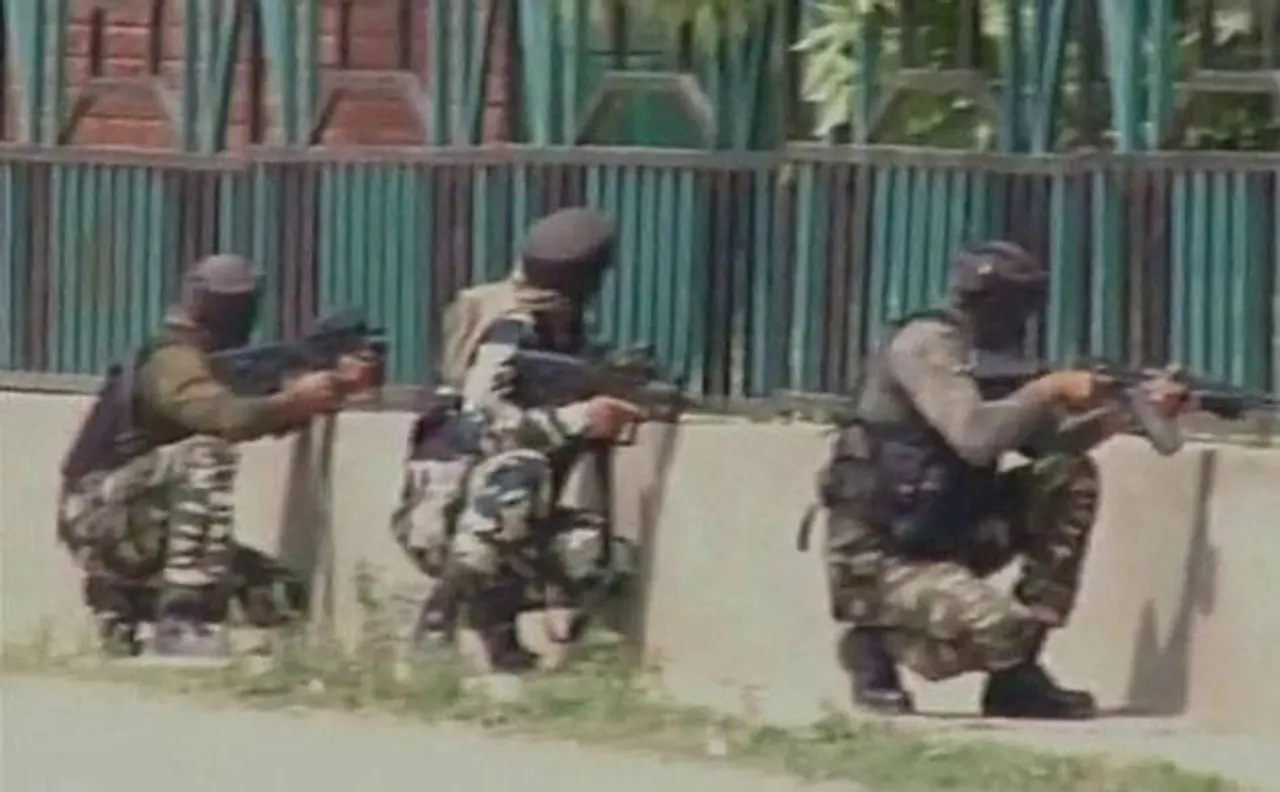 J&K: Terrorists attack SICOP Complex at Bijbehara where CRPF, Army troops are stationed; no casualties reported