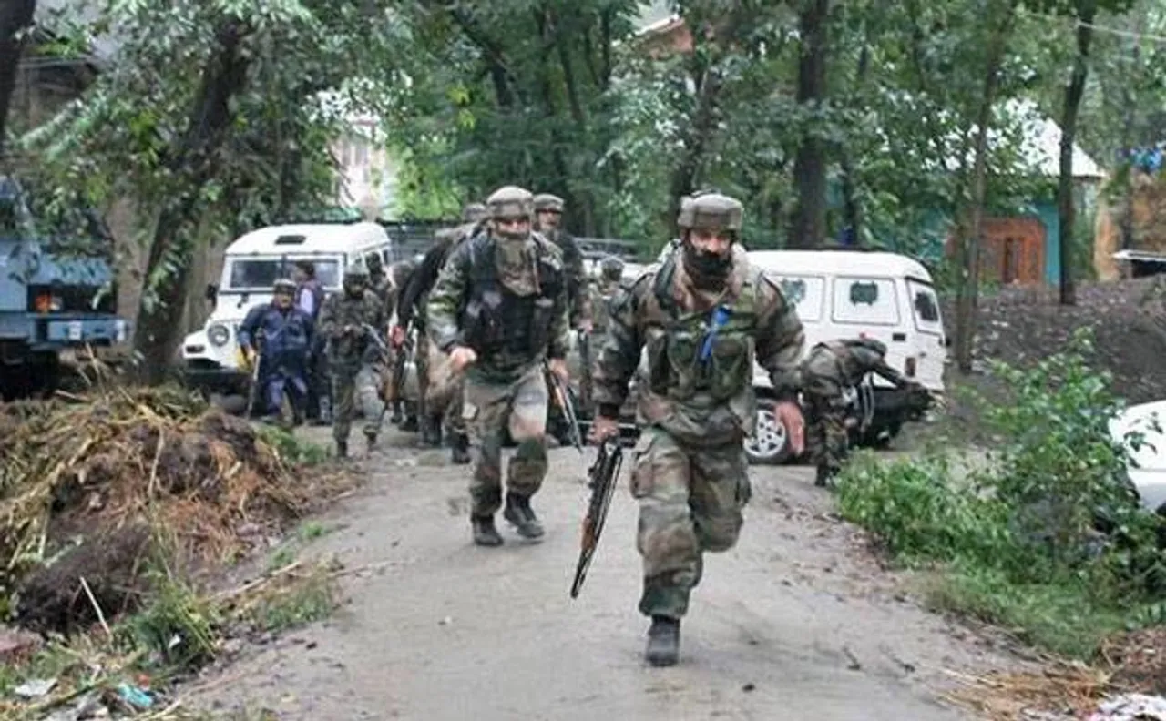 J&K: Terrorists fire upon Army vehicle near Bijbehara in Anantnag; no injuries reported