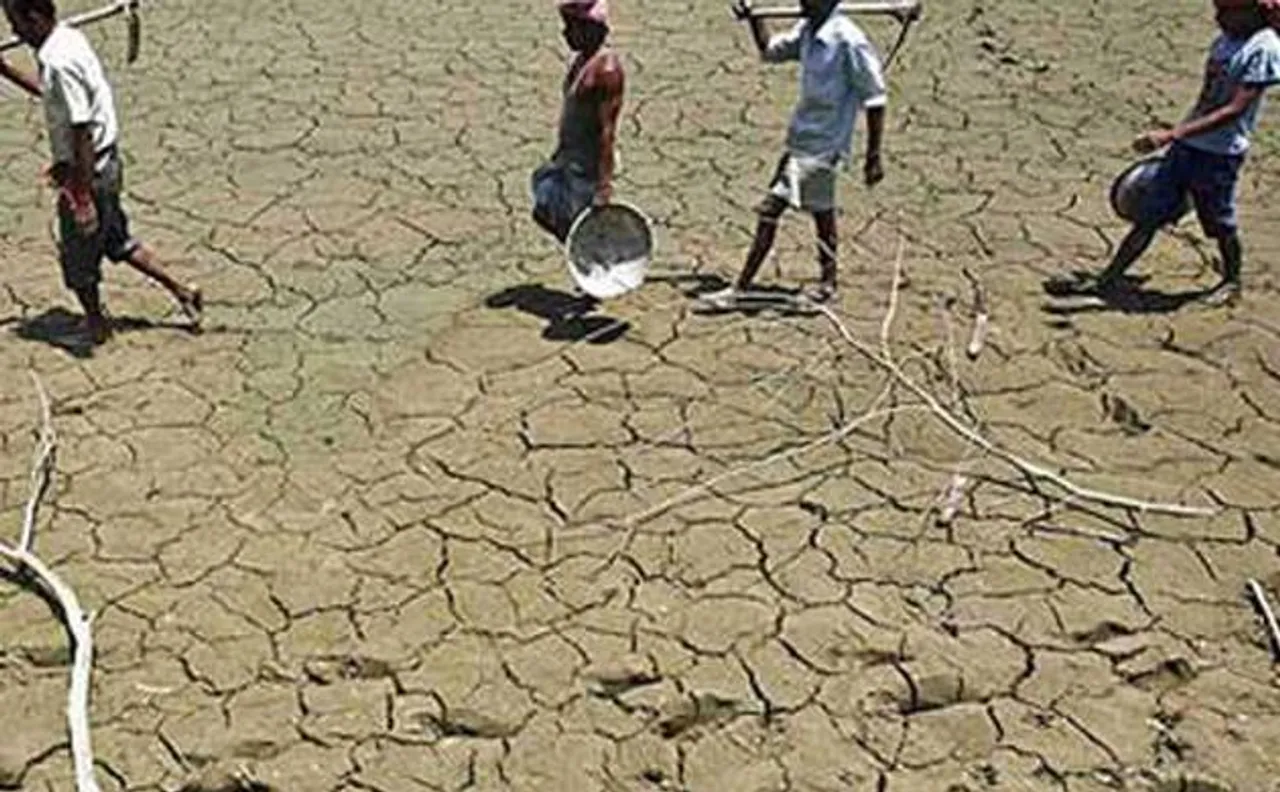 Three farmers commit suicide in Madhya Pradesh due to distress over debts; 15 suicides in 12 days
