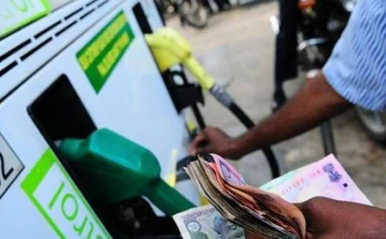 Here's how you can check daily petrol, diesel prices at your nearest fuel station