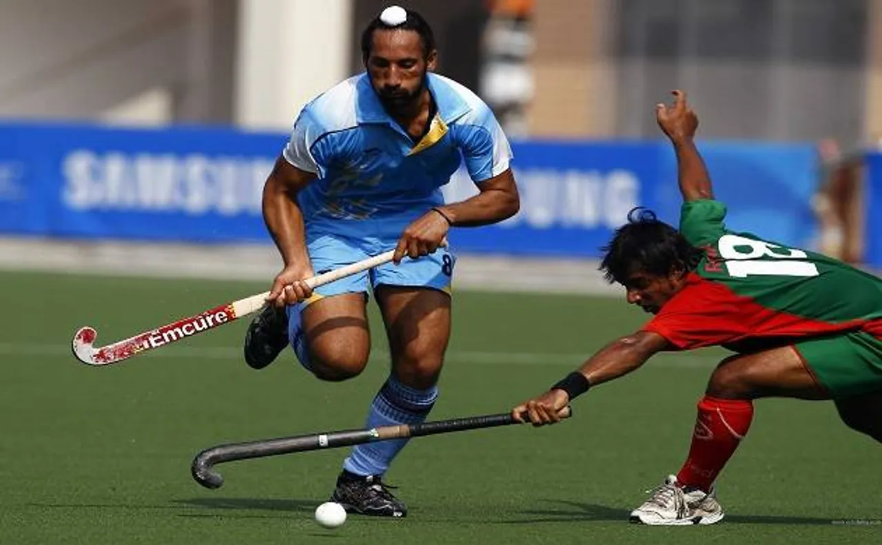 UK Police interrogates Star India hockey player Sardar Singh regarding one-year-old Ashpal Bhogal rape case