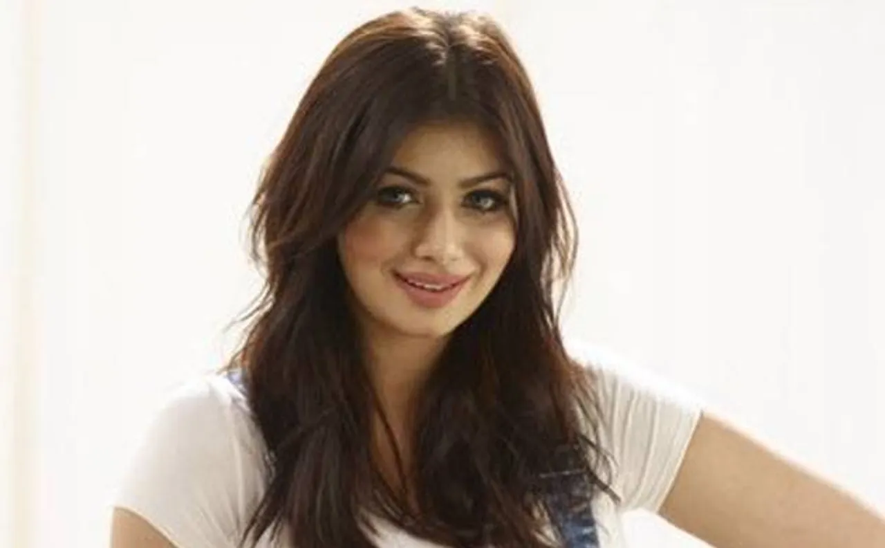 Ayesha Takia responds to Botox rumours, claims her pictures were morphed