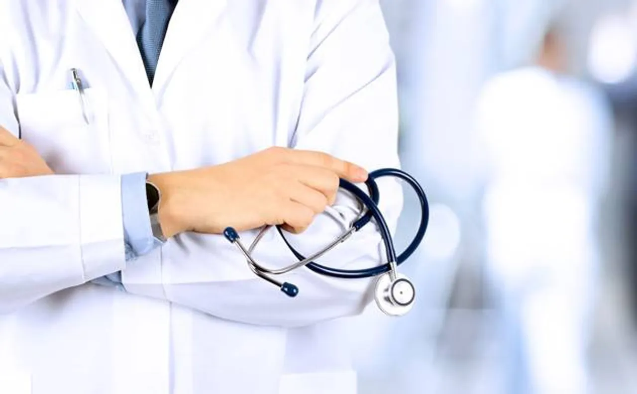Huge shortage of doctors hits healthcare services in Kerala; 9000 required in 1,250 hospitals