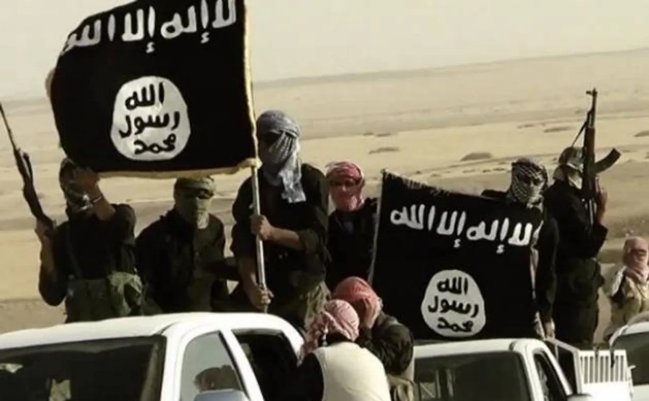 ISIS militants destroy 12th century al-Nuri mosque in Iraq's Mosul