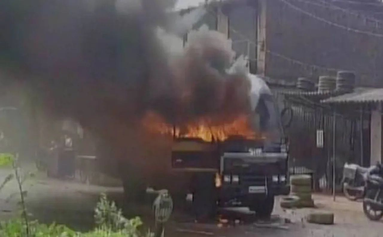 Thane: Farmers' protest against land acquisition by MoD turns violent; additional security forces sent in 