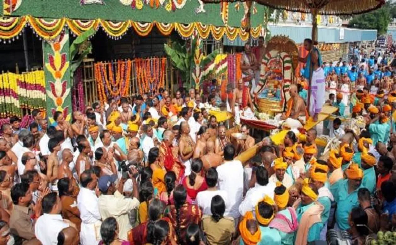 Madras HC orders smooth conduct of Brahmotsavam, Prayaschitha at Sri Sowriraja Perumal temple