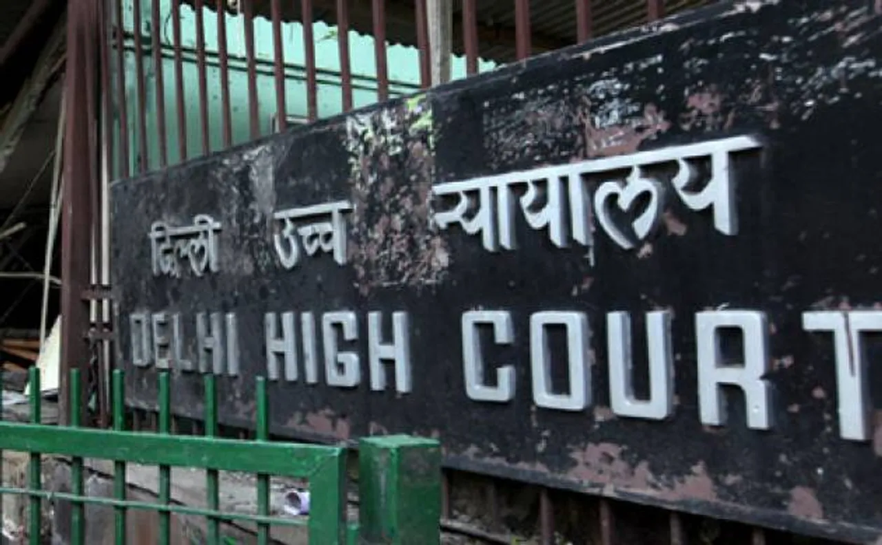 Delhi HC dismisses Virbhadra Singh's plea to quash money laundering case 