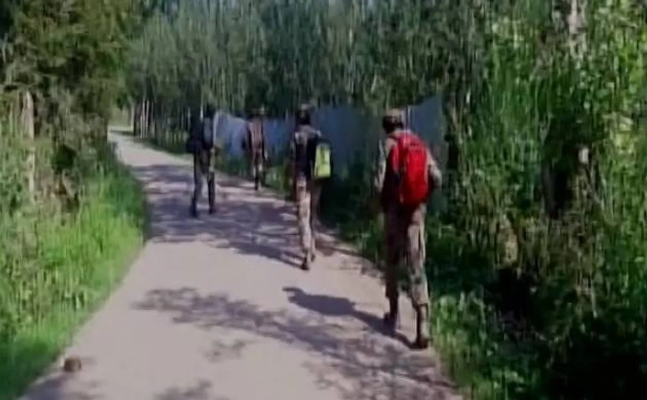 Pulwama Encounter: 4 terrorists killed, four soldiers injured in over 24-hour long CASO; op continues