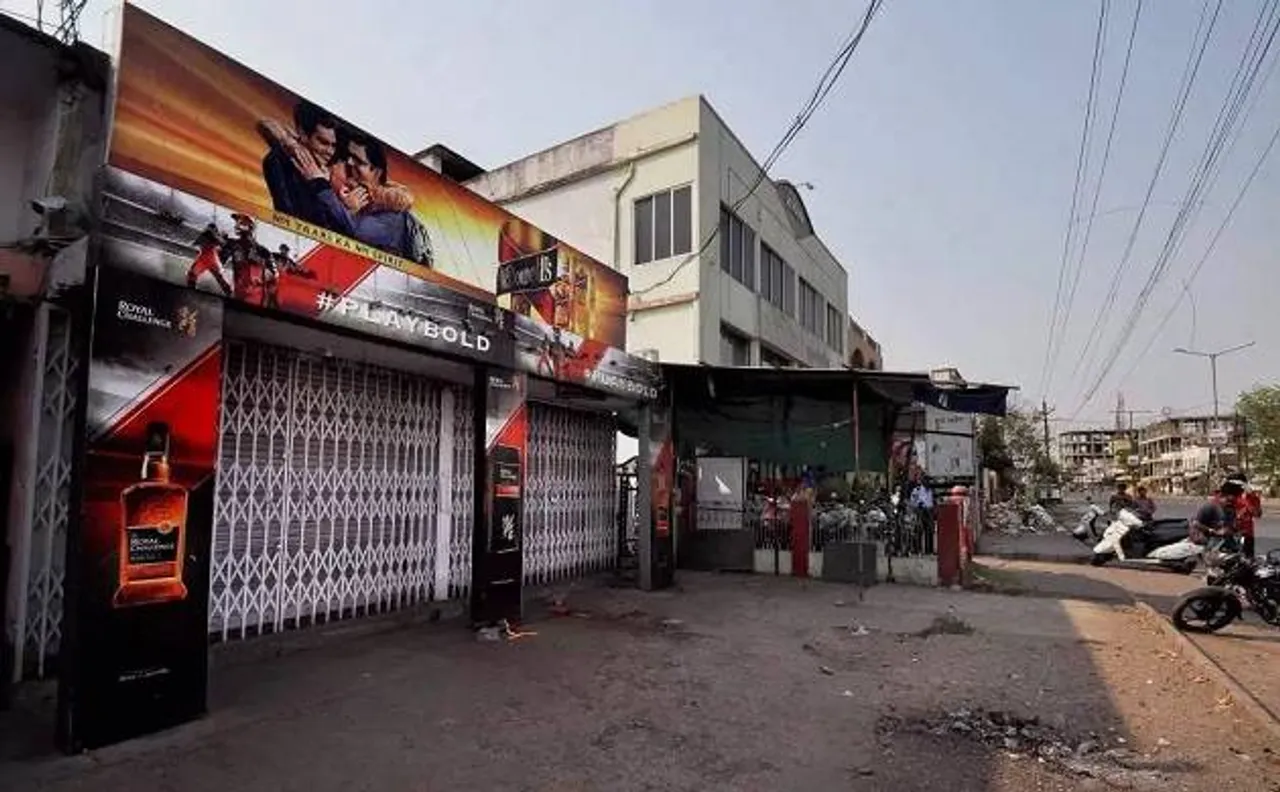 Liquor ban along highways: UP govt to introduce new excise policy after Rs 5,000 crore loss