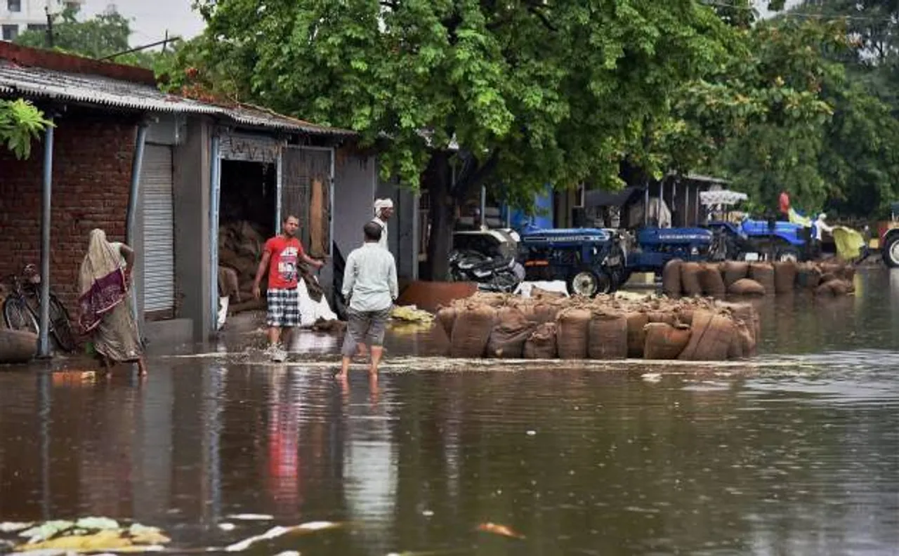 Assam flood: PM Modi speaks to CM Sonowal; takes stock of situation