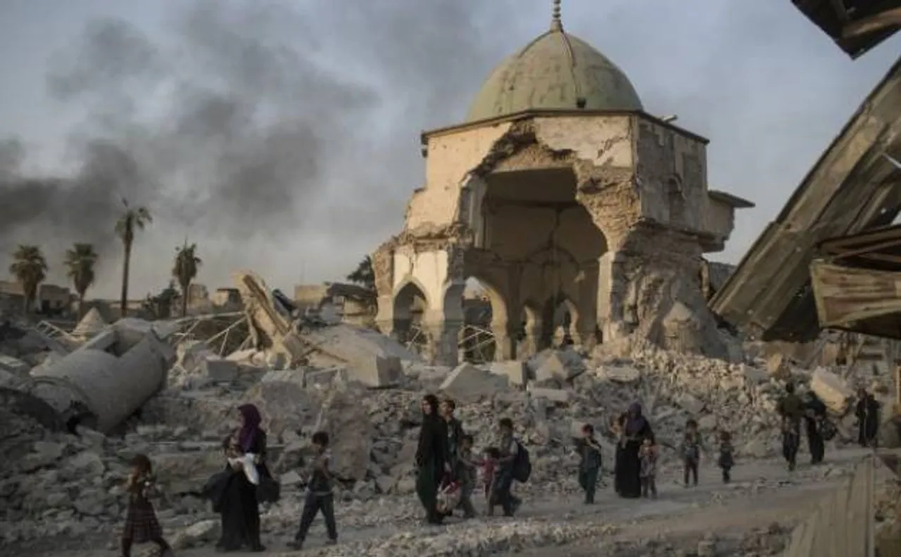 Battle of Mosul comes to end: Iraqi PM Haider al-Abadi declares victory after 9-month long fight with Islamic State