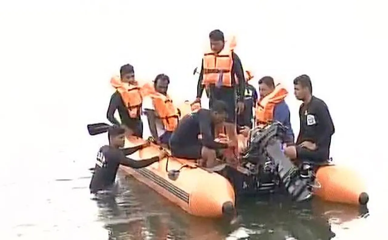 Nagpur tragedy: 1 dies, 7 feared drowned as boat capsizes in Vena river