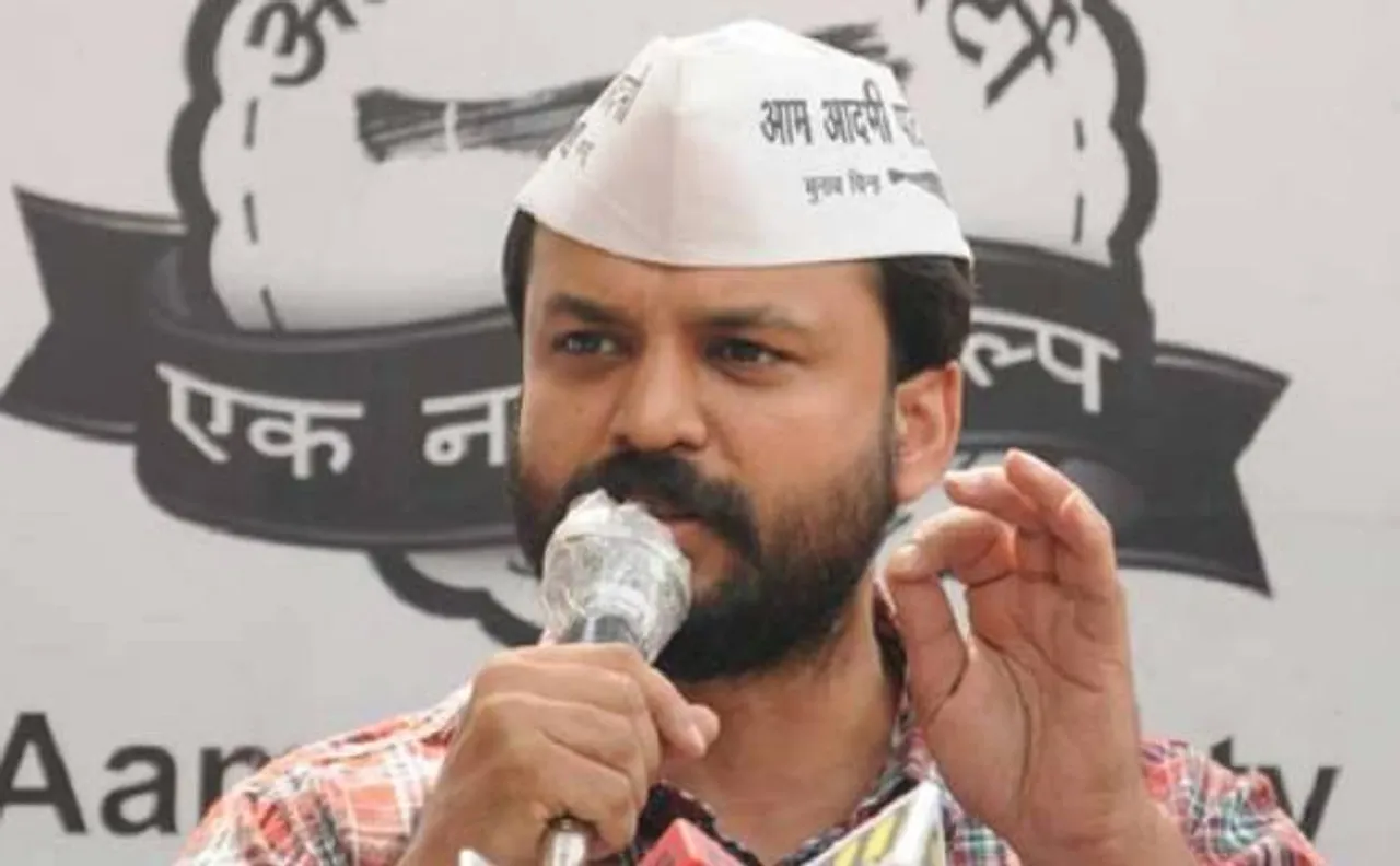 Supreme Court refuses to entertain Ashish Khetan's plea against death threats