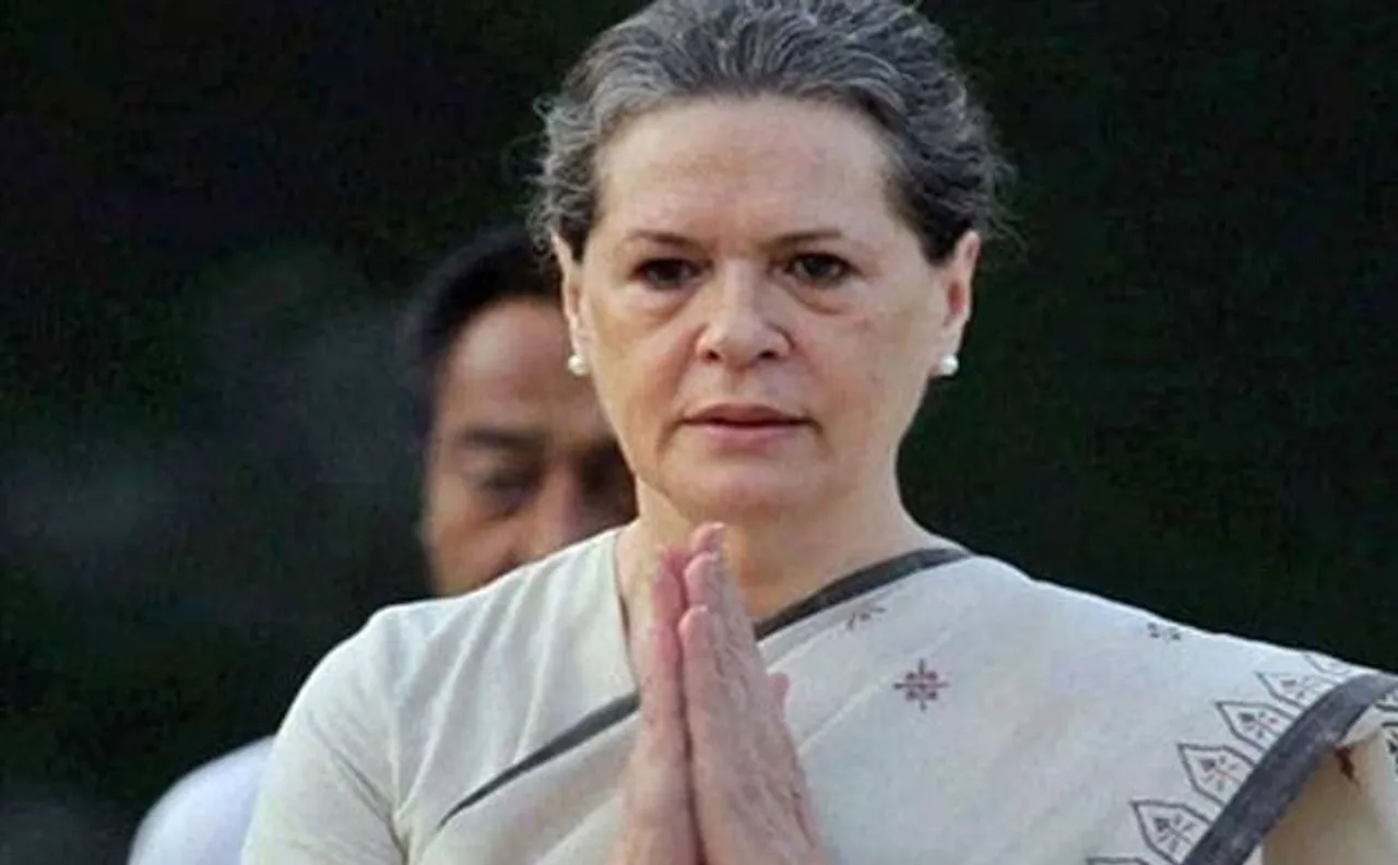 Sonia Gandhi forms Congress' communication strategy group, Ghulam Nabi Azad, P Chidambaram, others appointed