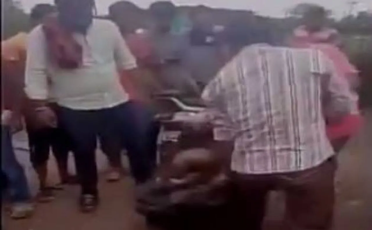 Video | Maharashtra: Man allegedly beaten for carrying beef in Nagpur's Bharsingi, four persons detained for interrogation