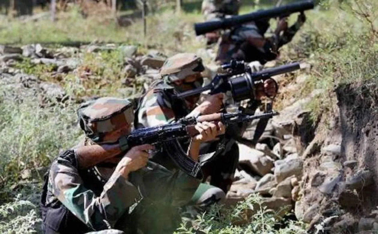 Pakistan violates ceasefire in J&Kâ€™s Mendhar and Balakot sector, intense shelling on