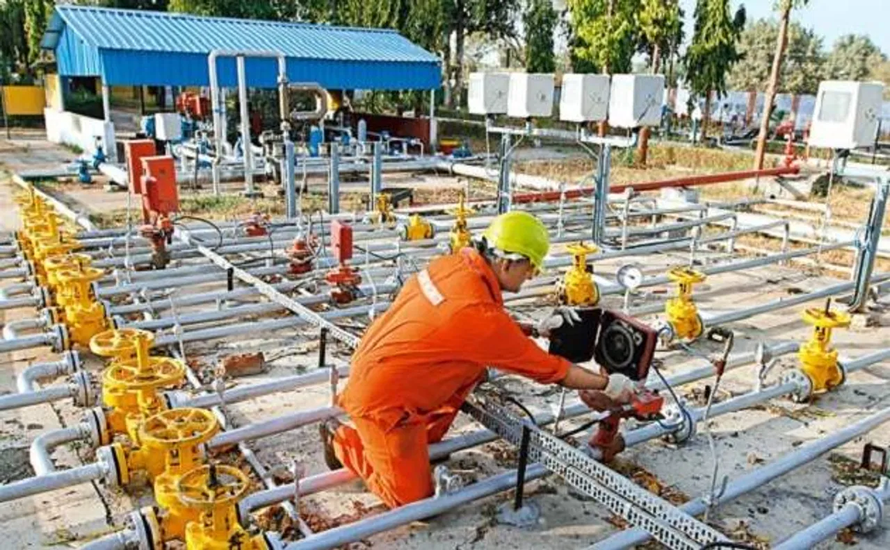 ONGC:Cabinet approves sale of 51.11% government stakes in HPCL to ONGC