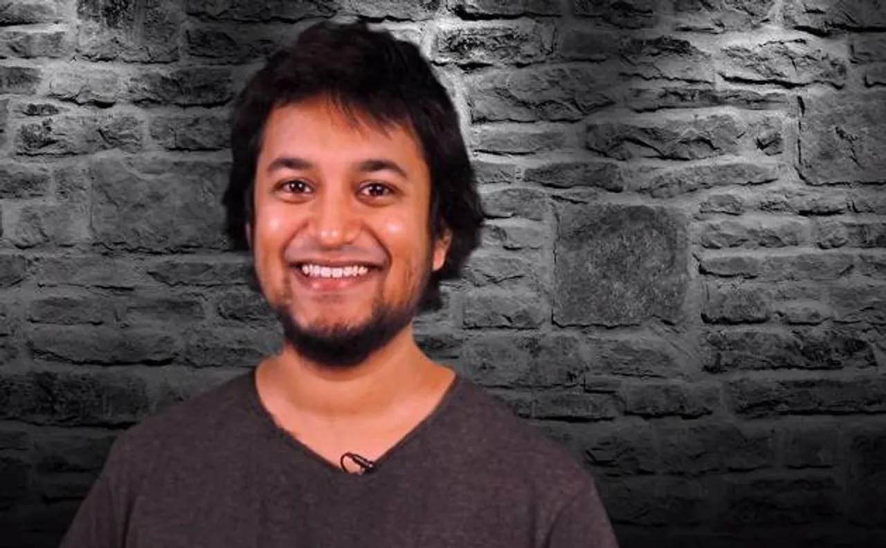 VJ Jose Covaco joins RJ Malishka, takes a dig at BMC for countless potholes on streets of Mumbai