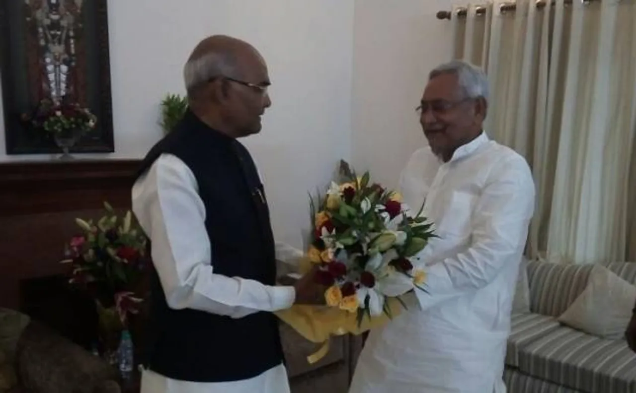 Nitish Kumar in Delhi, meets Rahul Gandhi, attends PM Modiâ€™s dinner 