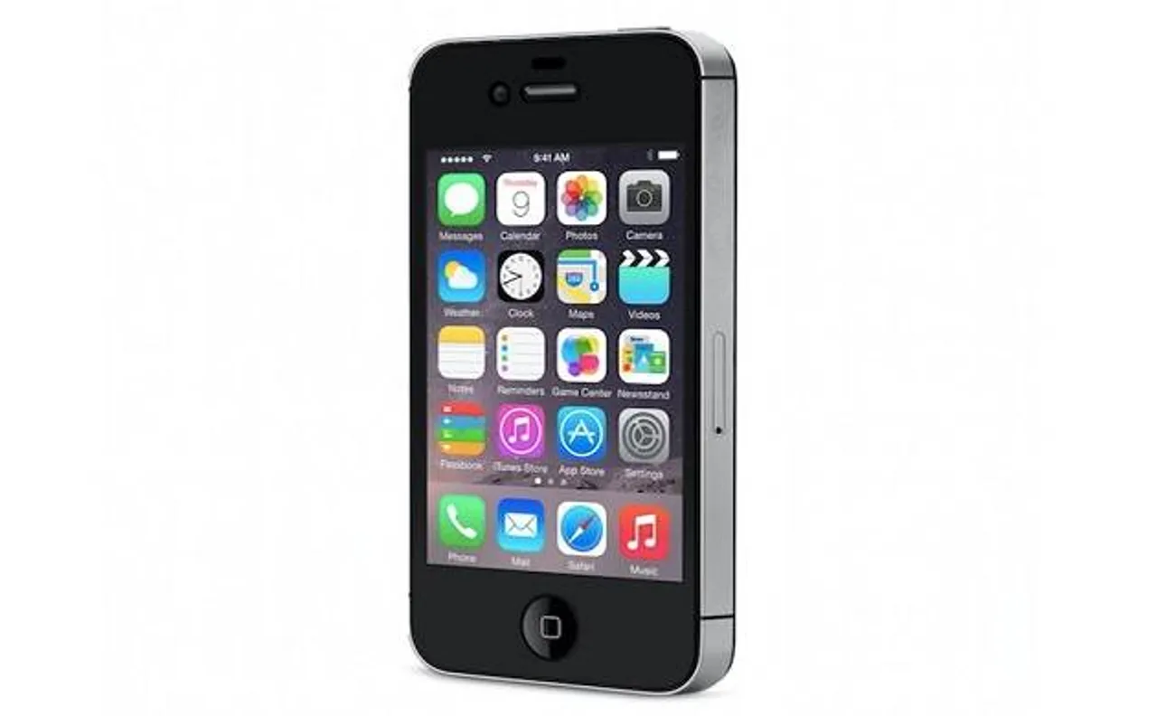 US woman's Apple iPhone 4S catches fire, sues company for whopping $75,000
