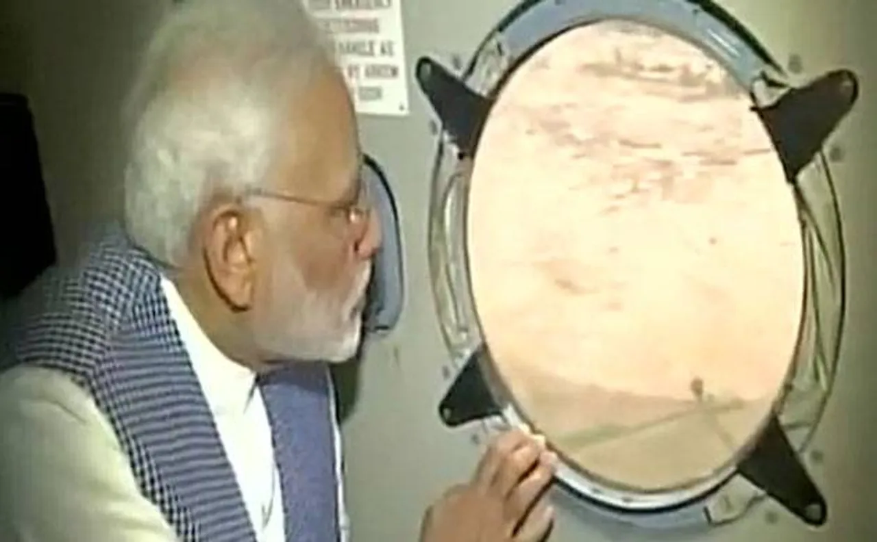 Gujarat Floods: PM Modi takes aerial survey, announces ex-gratia of Rs 2 Lakh for kin of deceased, Rs 50,000 to injured