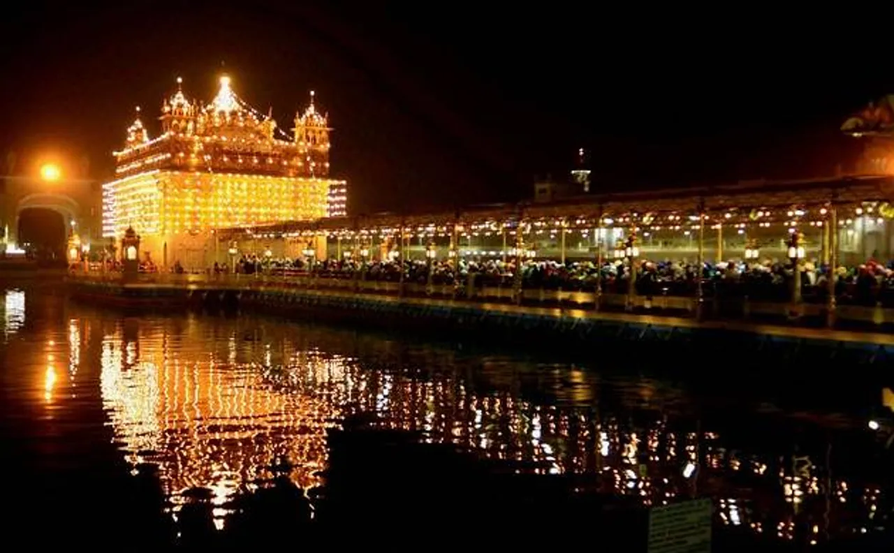 Women should be allowed to sing hymns at Golden Temple: Sikh-Americans
