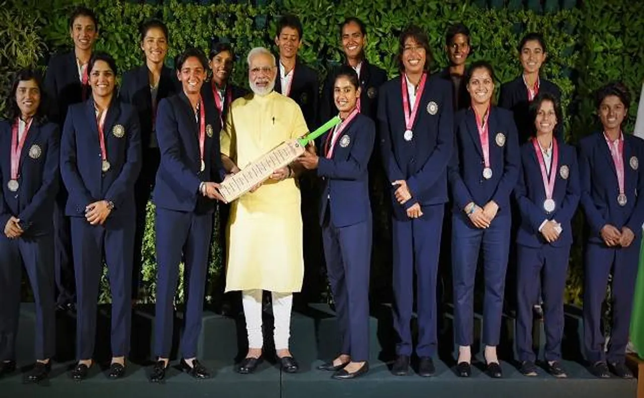 PM Modi hosts womenâ€™s cricket team, says â€˜you made country proudâ€™