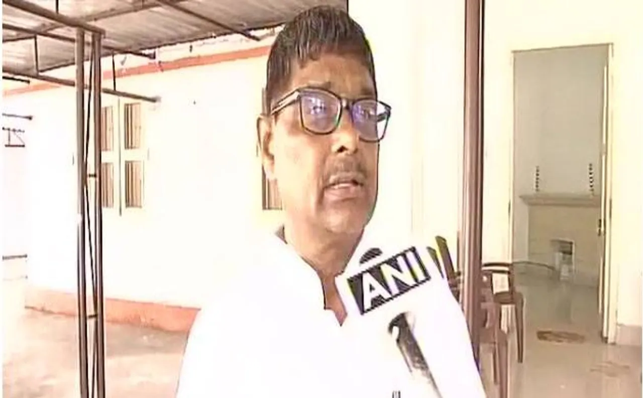 RJD leader says MLAs in party wanted Tejashwi to resign to save government