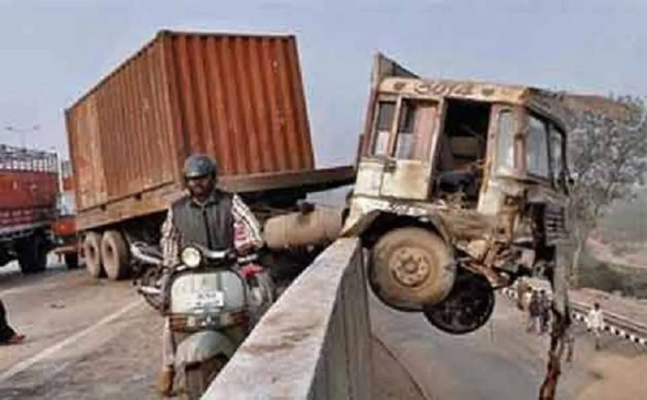Parties to submit objections on proposed Motor Vehicles Bill in Rajya Sabha on Monday