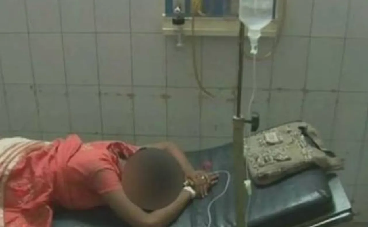 UP: Bike-borne assailants throw acid on woman in Deoria