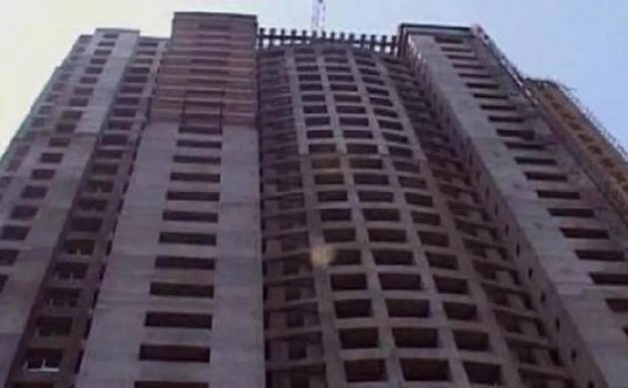 Government to make Aadhar mandatory for land registration to curb Benami transactions 