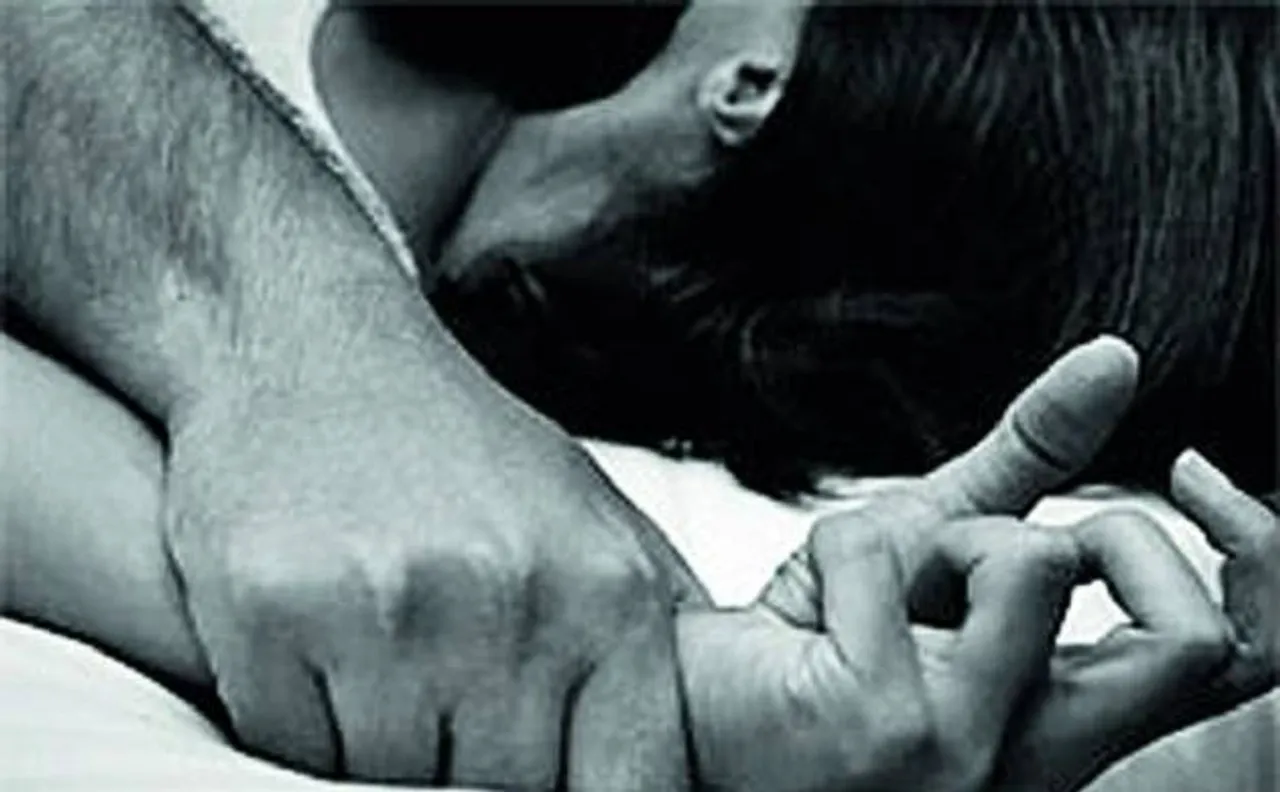 UK: Man repeatedly raped, filmed wife in her sleep, jailed for 9 years