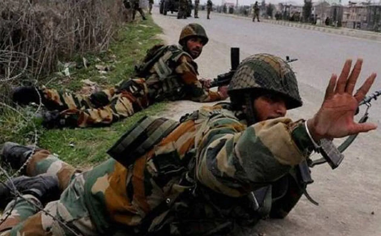 Jammu and Kashmir: Three Lashkar-e-Taiba militants killed, cop injured in encounter in Sopore