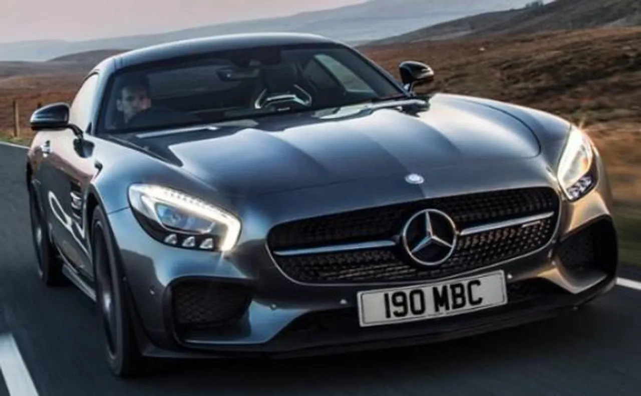 GST Council decides to increase cess on SUVs, luxury cars