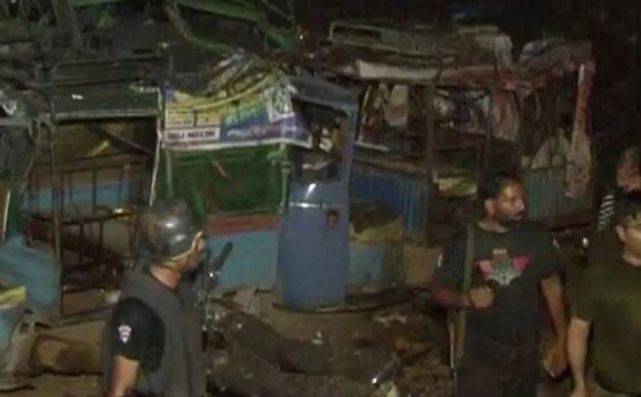 Pakistan: 35 injured in blast in Lahore, IED suspected