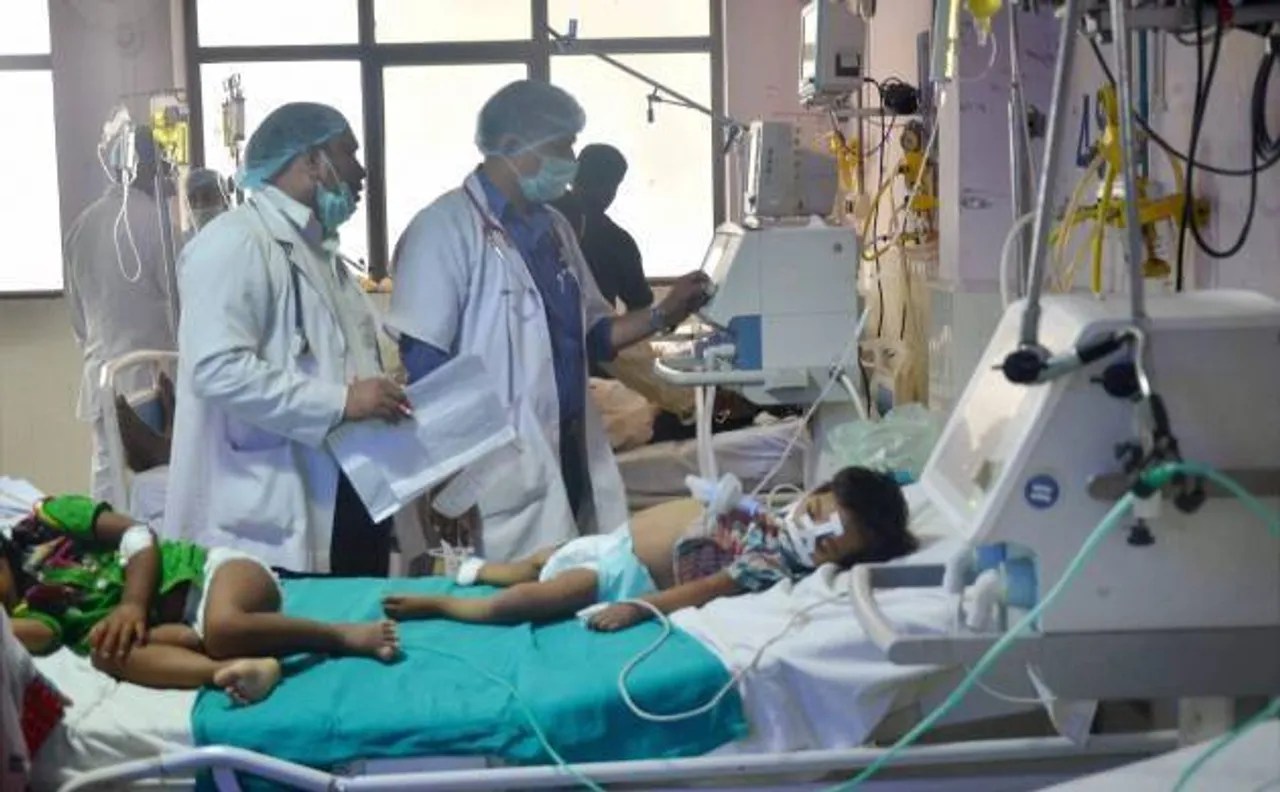 Gorakhpur hospital tragedy: Yogi-govt removes Dr Kafeel Khan as BRD College superintendent of Dept of Pediatrics