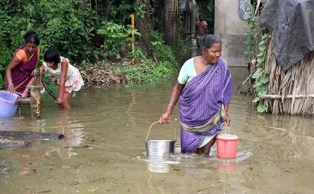 West Bengal floods: Met department forecasts heavy rain in state including flood-affected parts